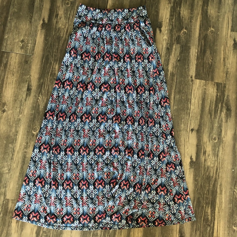 High wasted BoHo maxi skirt